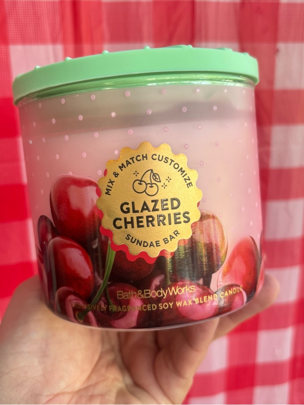 Bath and Body works Glazed cherries candle